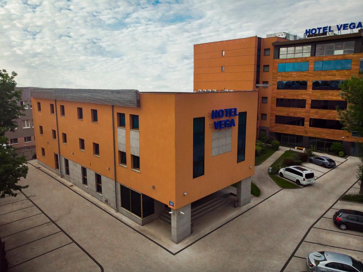 Business Hotel Vega Wroclaw Breslávia Exterior foto
